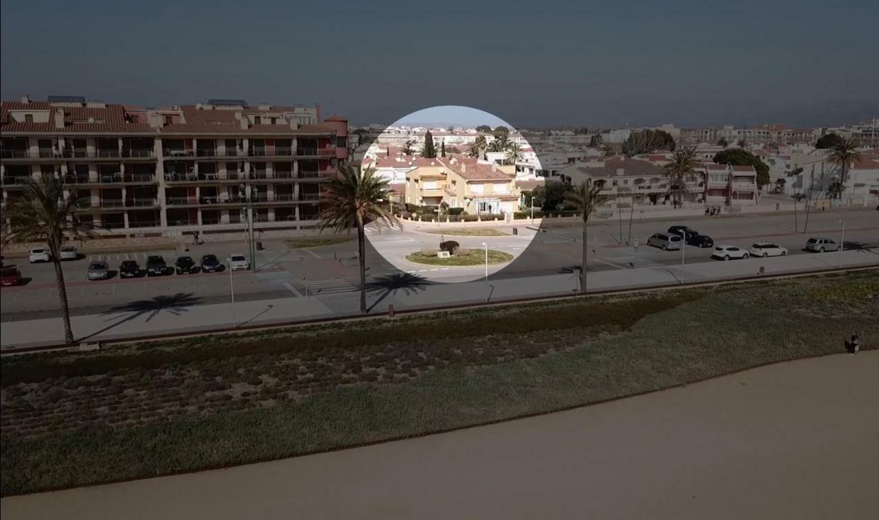Apartament Amb Jardi A La Platja D'Empuriabrava Extérieur photo