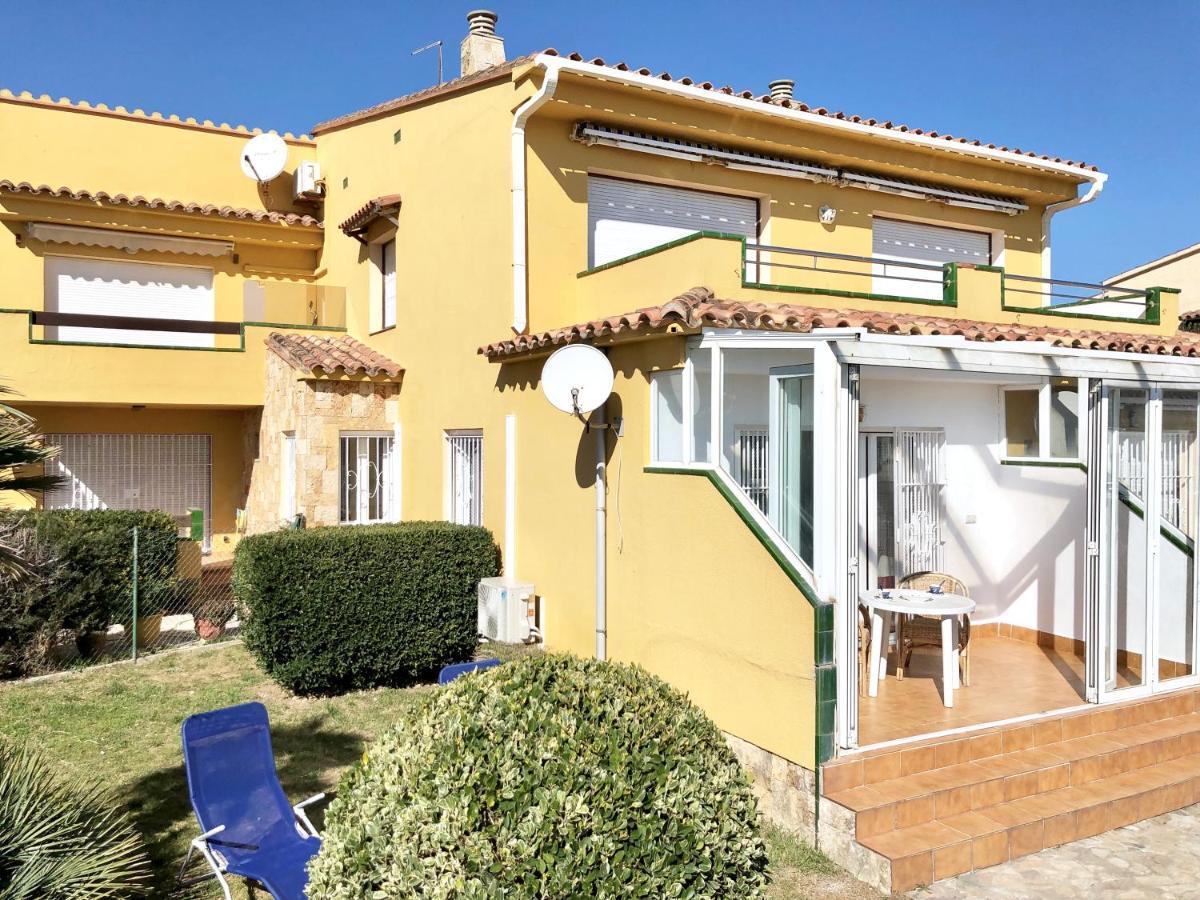 Apartament Amb Jardi A La Platja D'Empuriabrava Extérieur photo